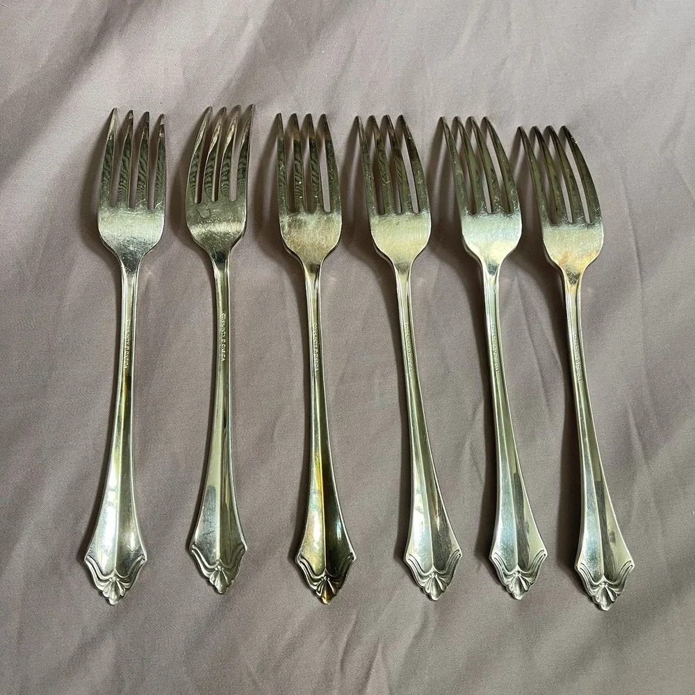 Vintage 6 Oneida Heirloom Community Belcourt Silverplate‎ Dinner Forks Set